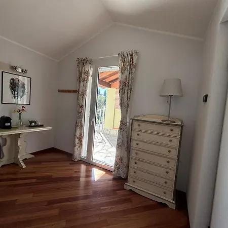 Oda ve Kahvaltı La Vivenda 3*